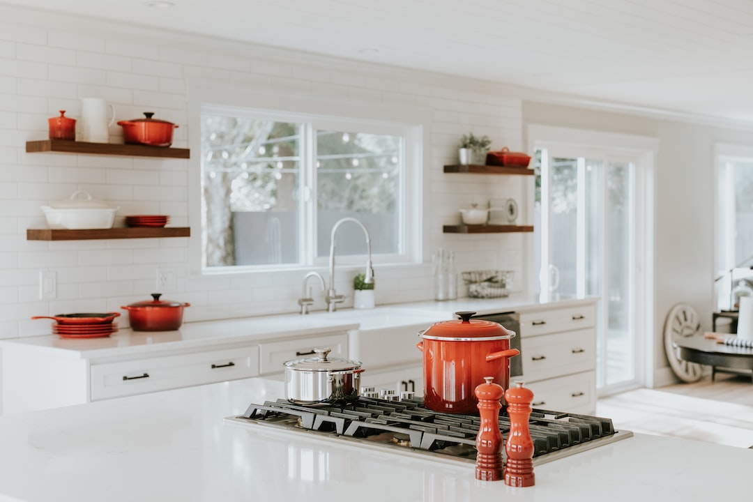 Effective Tips for Maintaining an Organized Kitchen Countertop